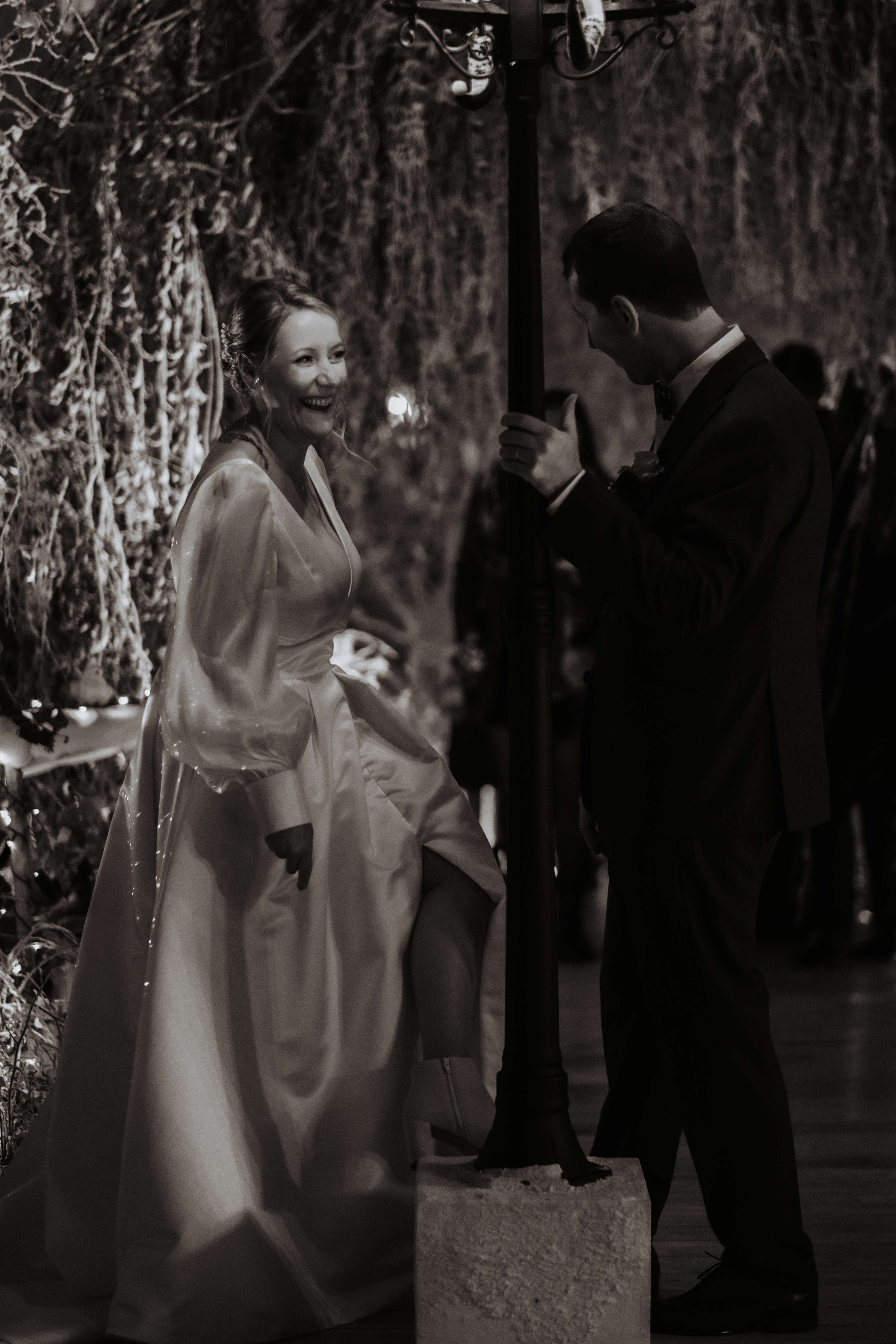 refined destination wedding photography France Bordeaux